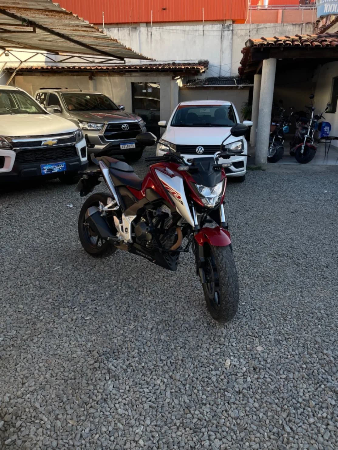 Honda CB 300F Twister